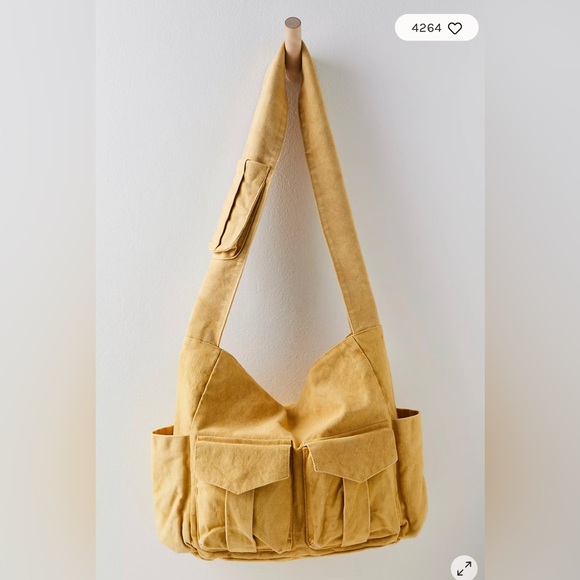 NWOT Free People Hive Carryall Bag In Sand Storm (Yellow) - Picture 2 of 6